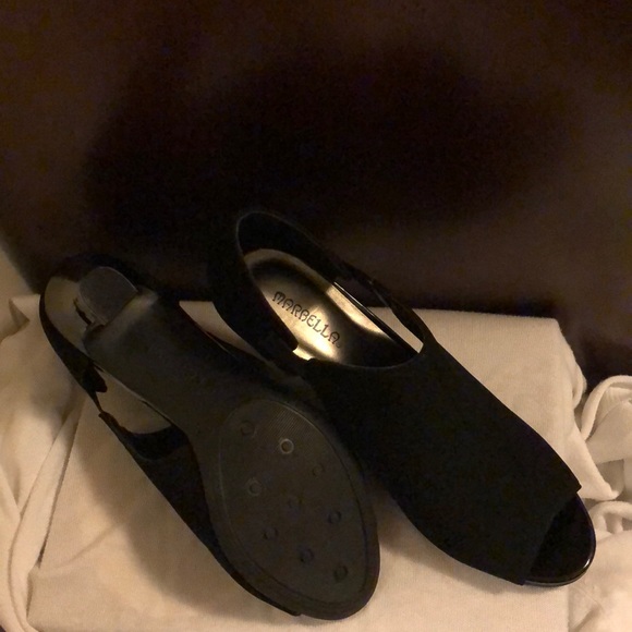 Size 8 Marbella booties Black - Picture 2 of 2